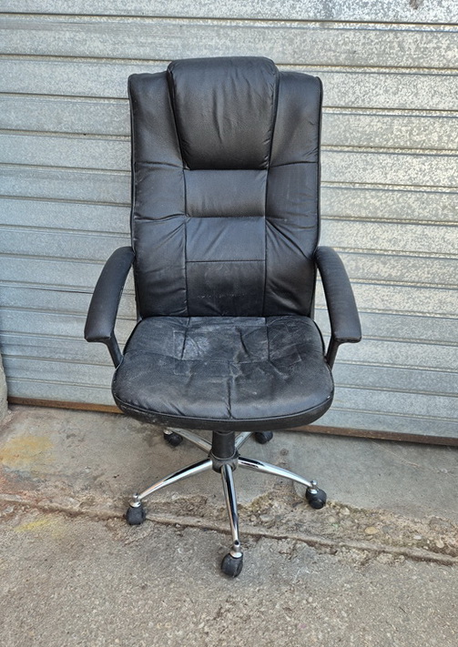 silla giratoria oficina 125x65x51 1u